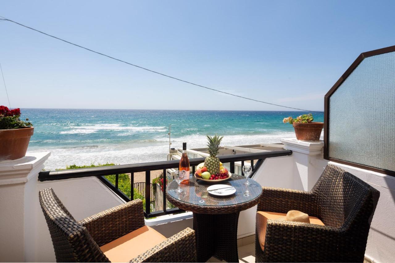 Dandidis Seaside Pension Агиос-Гордиос Экстерьер фото