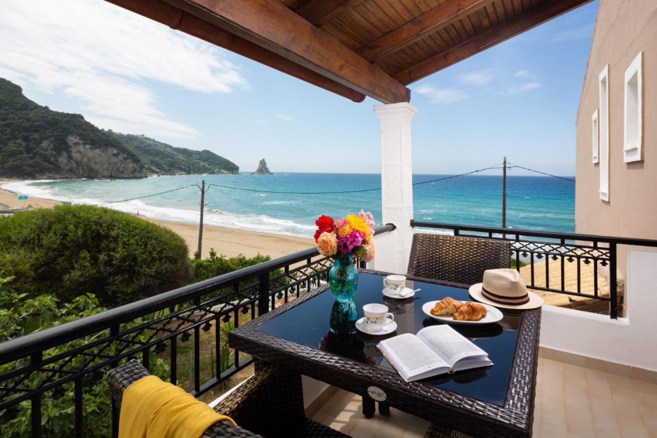 Dandidis Seaside Pension Агиос-Гордиос Экстерьер фото